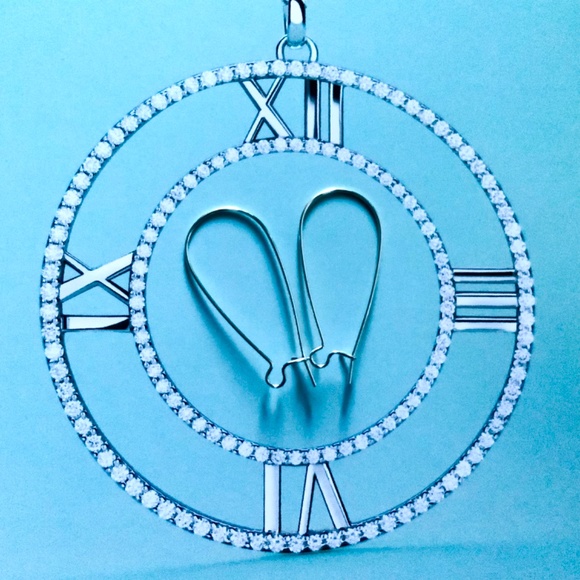 Luxury Simple Minimalist Women’s Sterling Silver Earrings 1.5 x 0.5 in - Picture 4 of 11